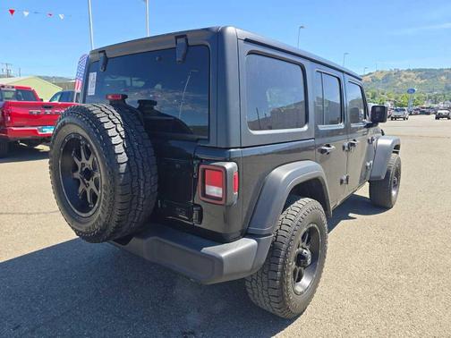 Black Clearcoat 2020 Jeep Wrangler Unlimited Sport