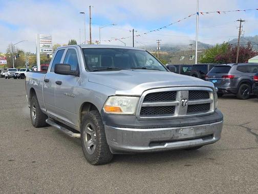 Bright Silver Metallic 2012 RAM 1500 ST