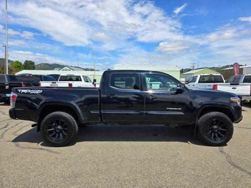2021 Toyota Tacoma TRD Sport