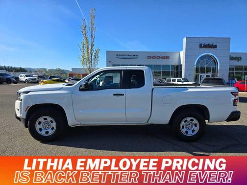 2023 Nissan Frontier S