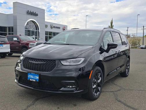 2026 Chrysler Pacifica Limited