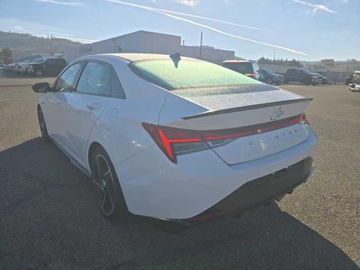 Ceramic White 2023 Hyundai ELANTRA N Line
