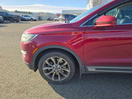 Ruby Red Metallic Tinted Clearcoat 2016 Lincoln MKC Select