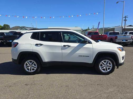 White Clearcoat 2020 Jeep Compass Sport