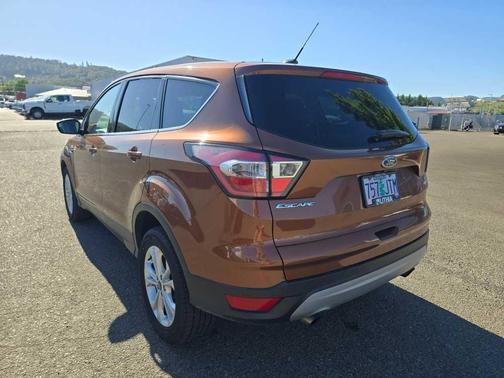 Canyon Ridge 2017 Ford Escape SE