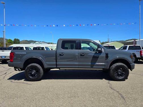 2021 Ford F-350 Lariat Super Duty