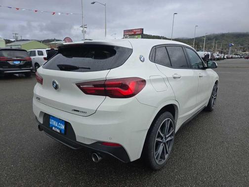2022 BMW X2 xDrive28i