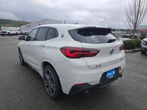 2022 BMW X2 xDrive28i
