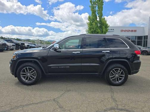 Diamond Black 2017 Jeep Grand Cherokee Limited