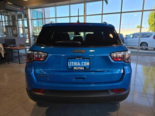 2026 Jeep Compass Latitude