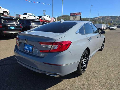 2021 Honda Accord Hybrid Touring