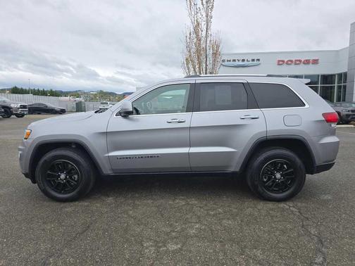 2020 Jeep Grand Cherokee Laredo E