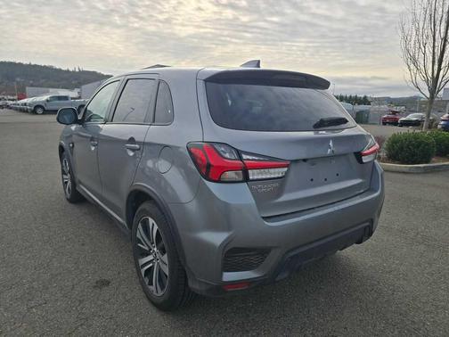 2024 Mitsubishi Outlander Sport ES