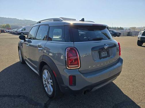 2022 MINI Countryman Cooper
