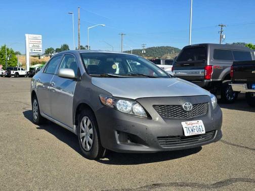 2010 Toyota Corolla LE