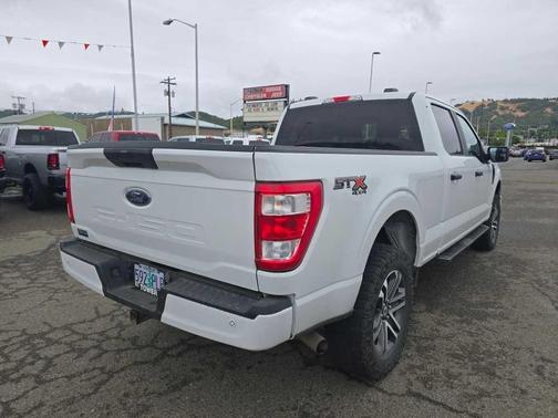 Oxford White 2023 Ford F-150 XL