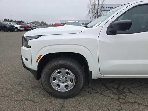 2023 Nissan Frontier S