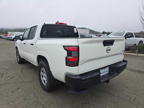 2023 Nissan Frontier S