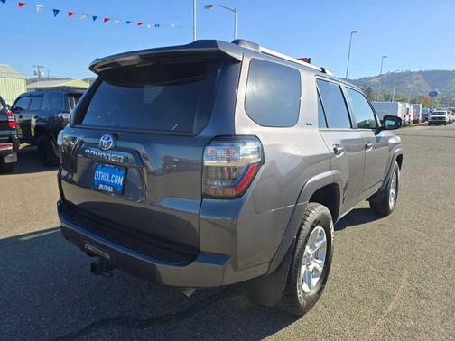 2023 Toyota 4Runner SR5
