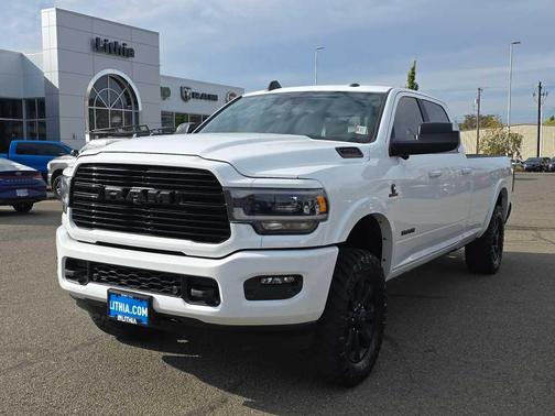 2022 RAM 3500 Laramie