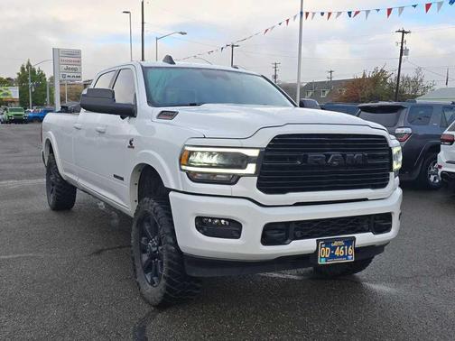 2022 RAM 3500 Laramie