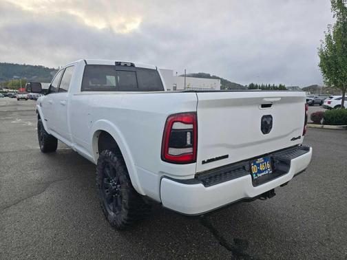 2022 RAM 3500 Laramie