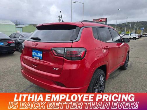 2022 Jeep Compass (RED) Edition