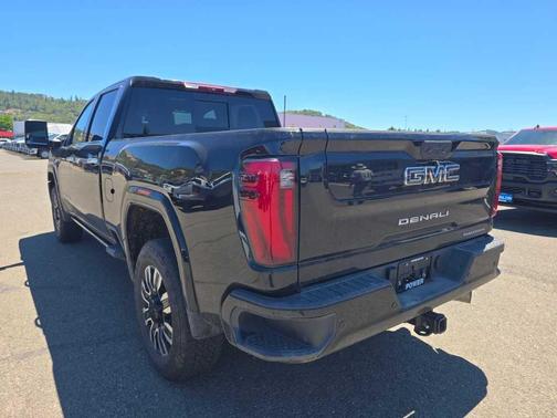 Onyx Black 2025 GMC Sierra 2500 Denali Ultimate