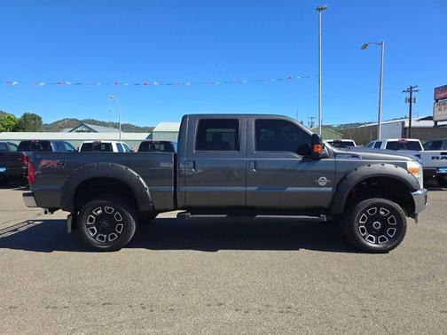 Magnetic Metallic 2015 Ford F-250 Lariat