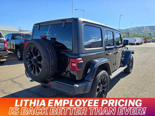 2022 Jeep Wrangler Unlimited 4xe Sahara