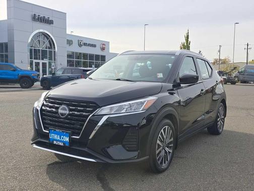 2023 Nissan Kicks SV