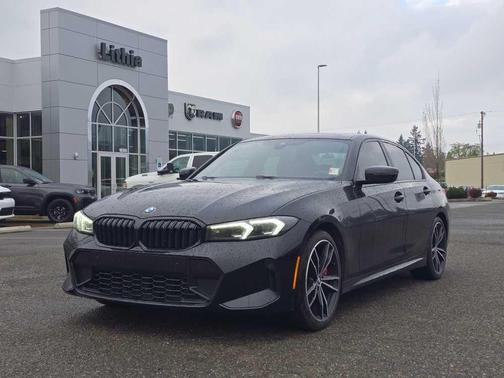 Black Sapphire Metallic 2023 BMW 330 i xDrive