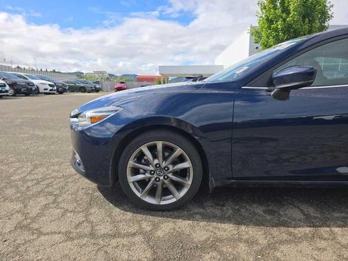 Deep Crystal Blue Mica 2018 Mazda Mazda3 Grand Touring