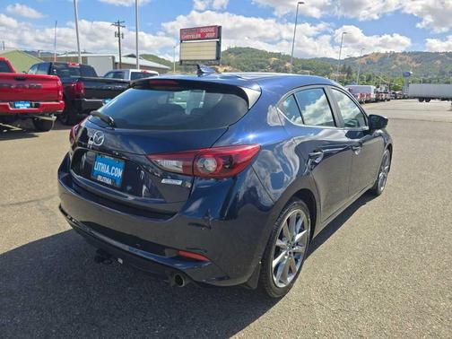 Deep Crystal Blue Mica 2018 Mazda Mazda3 Grand Touring