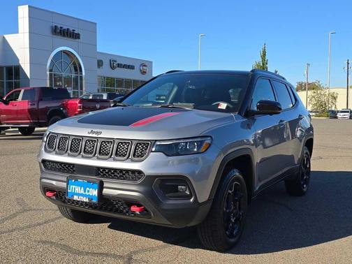 2023 Jeep Compass Trailhawk