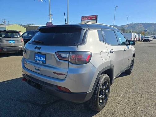 2023 Jeep Compass Trailhawk