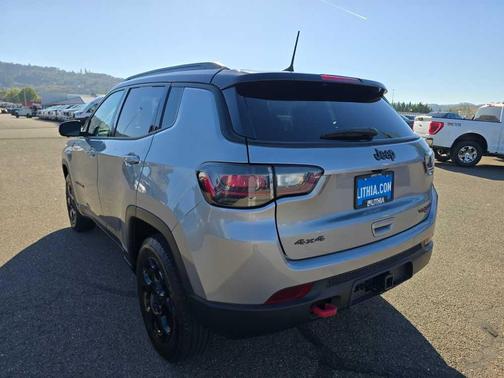 2023 Jeep Compass Trailhawk