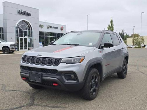 2023 Jeep Compass Trailhawk