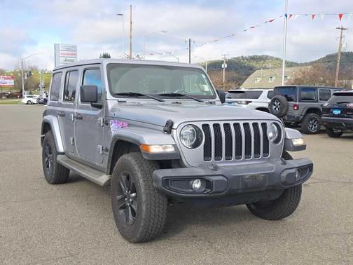 2020 Jeep Wrangler Unlimited Sahara Altitude
