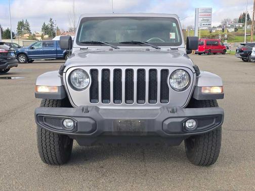 2020 Jeep Wrangler Unlimited Sahara Altitude