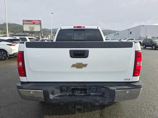 2011 Chevrolet Silverado 3500 LTZ DRW