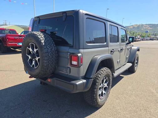 Gray 2021 Jeep Wrangler Unlimited Rubicon