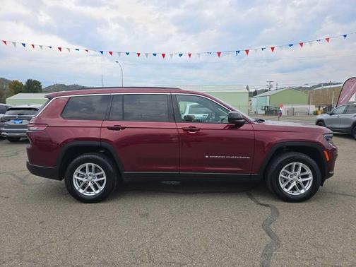 2024 Jeep Grand Cherokee L Laredo