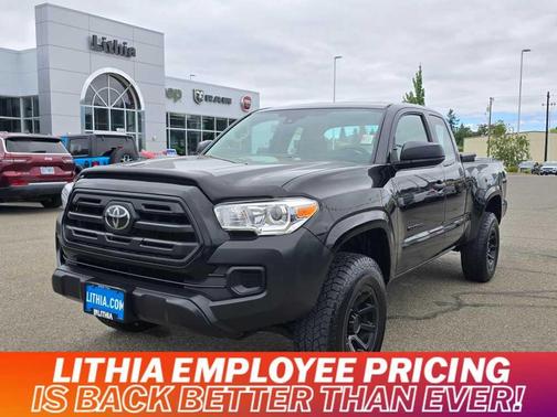 2018 Toyota Tacoma SR