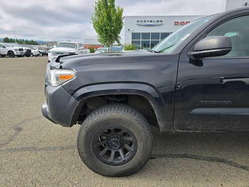 2018 Toyota Tacoma SR