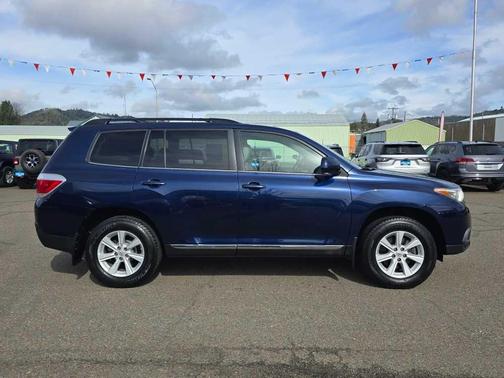 2013 Toyota Highlander 