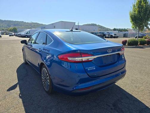 2017 Ford Fusion Energi SE Luxury
