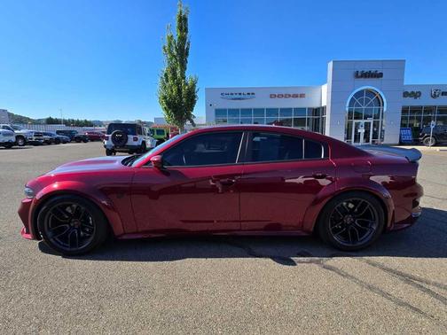 2022 Dodge Charger Scat Pack