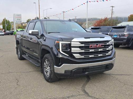 2023 GMC Sierra 1500 SLE