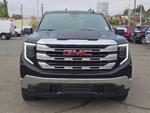 2023 GMC Sierra 1500 SLE